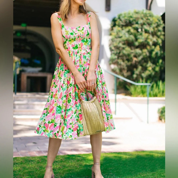 Tuckernuck Dresses & Skirts - Tuckernuck Fiora Pleat Bright Floral Square Neck Midi Spring Easter Dress Size 8